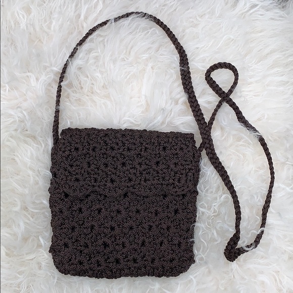 IVIDA Handbags - Vintage IVIDA Crocheted Handbag